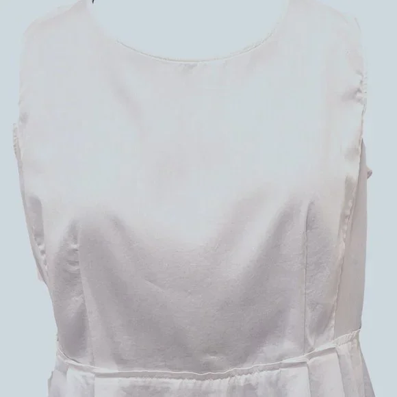 Classic Ann Taylor White Top w/ Peplum - Picture 3 of 10